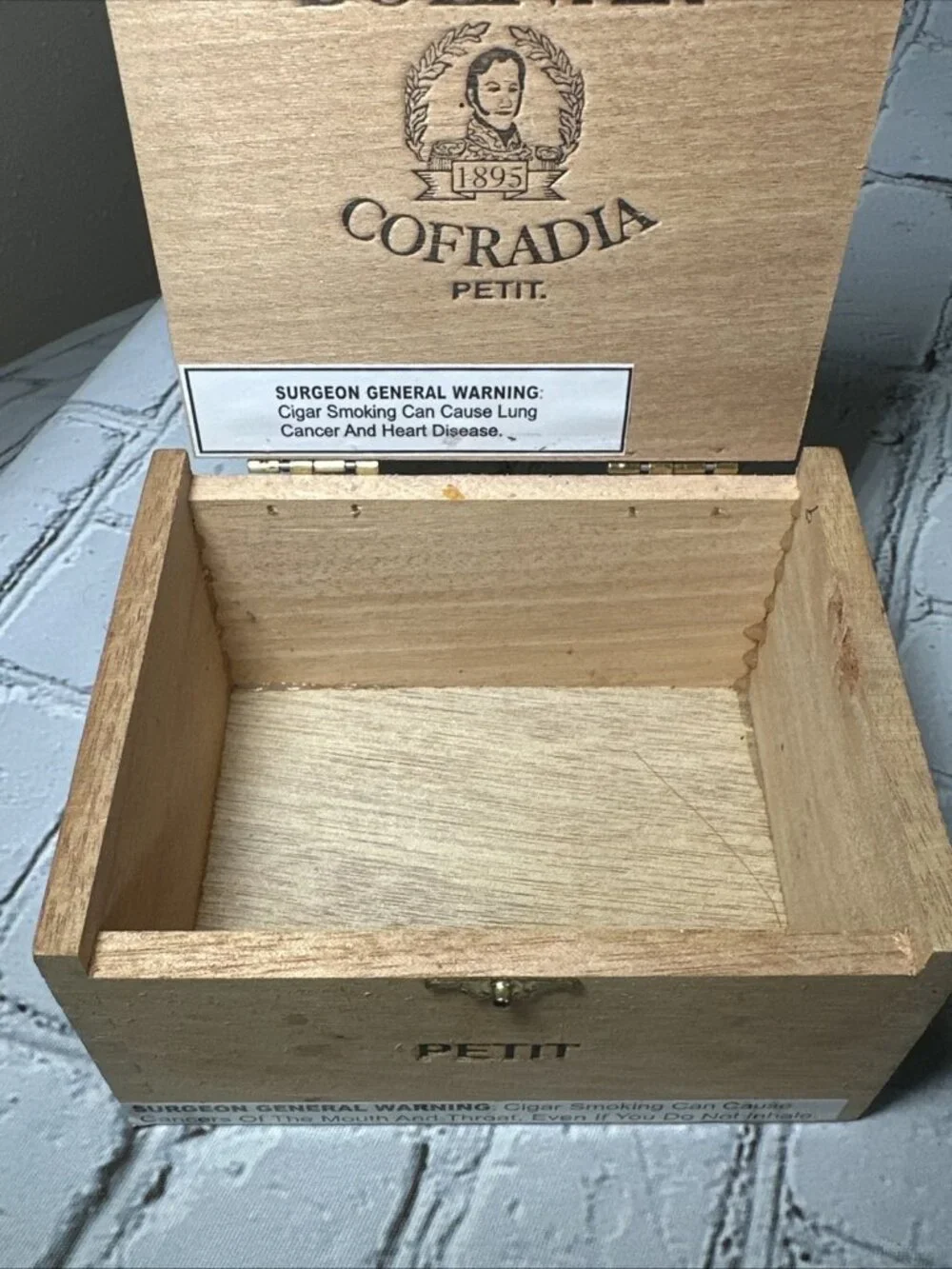 Bolivar Cofradia Petit Empty Wood Cigar Box 5